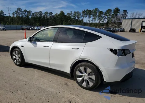 2022 Tesla Model Y z USA, uszkodzony, nr VIN 7SAYGDEE8NF372434